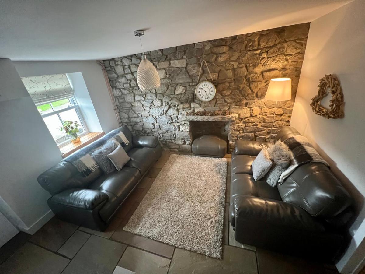 Gorgeous 2-bed In Penderyn Brecon Beacons